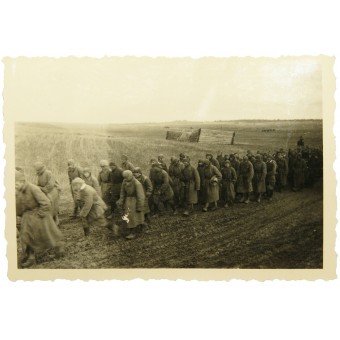 Soviet prisoners of war in the 1941 year by Vyazma. Espenlaub militaria